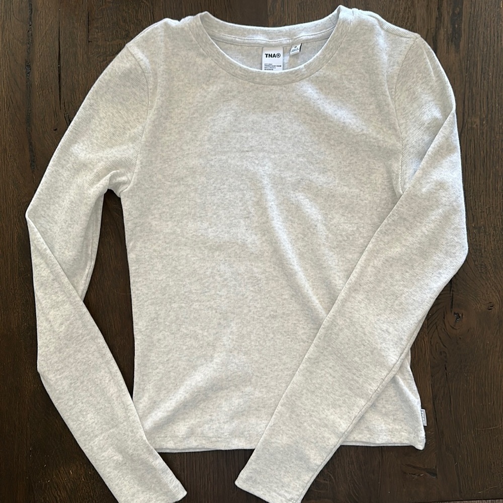 Aritzia TNA Ribbed Long Sleeve